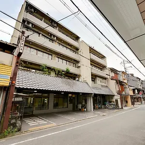 旅館 ホテル近江屋, 京都市